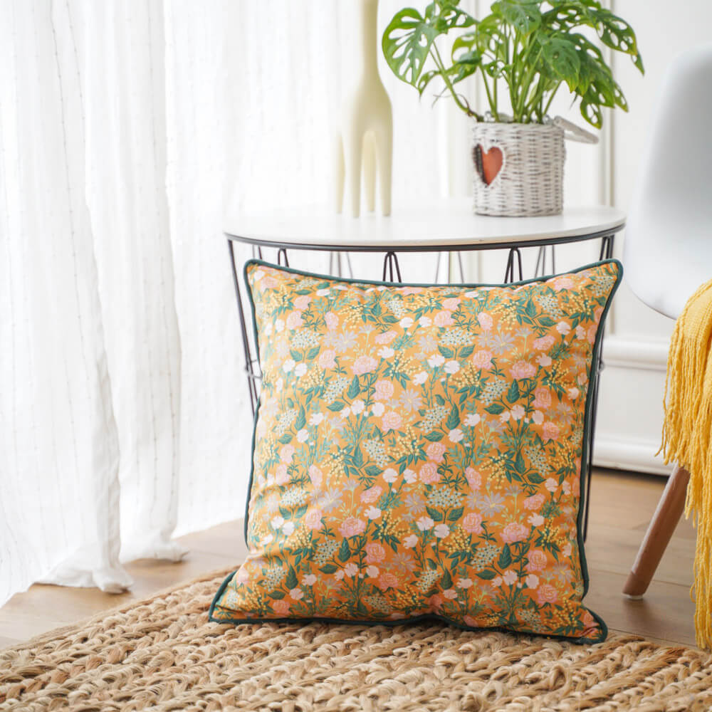 Decorative velvet throw pillow 4