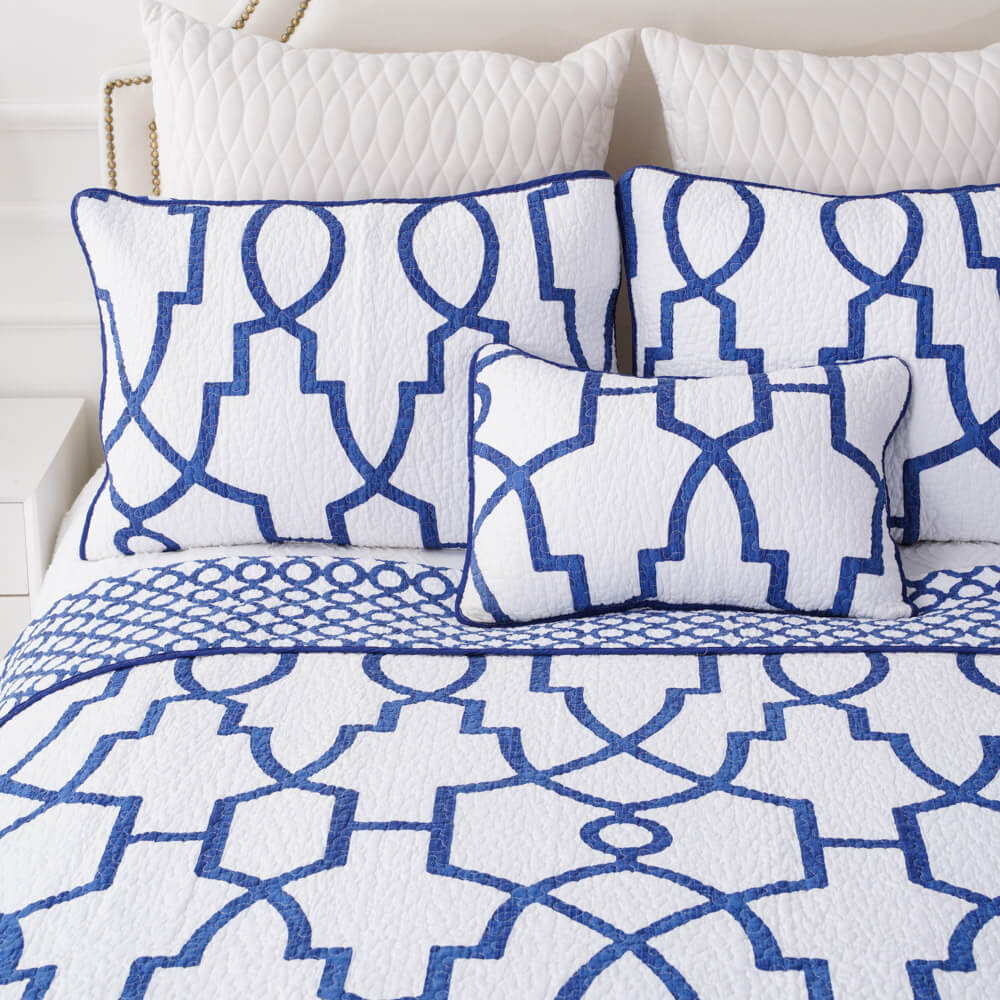 Geometrical printed Quilt Set 7 1