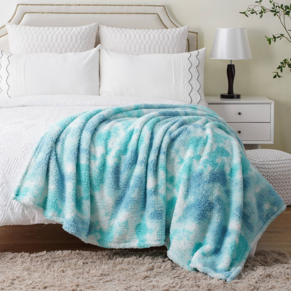 Imitation Tie Dye Flannel Throw 5