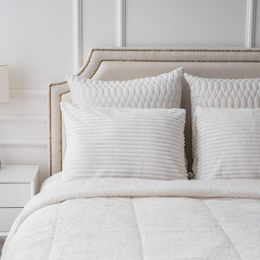 Jacquard Striped Flannel Sherpa Comforter set 12