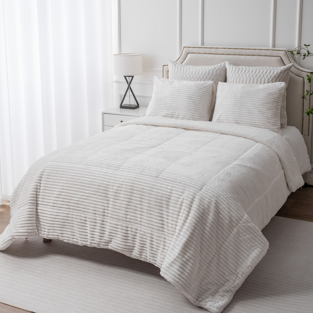 Jacquard Striped Flannel Sherpa Comforter set 13