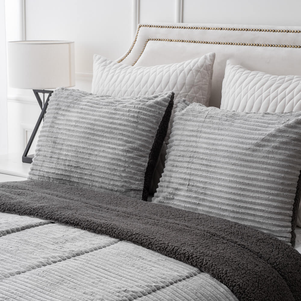 Jacquard Striped Flannel Sherpa Comforter set 5 1