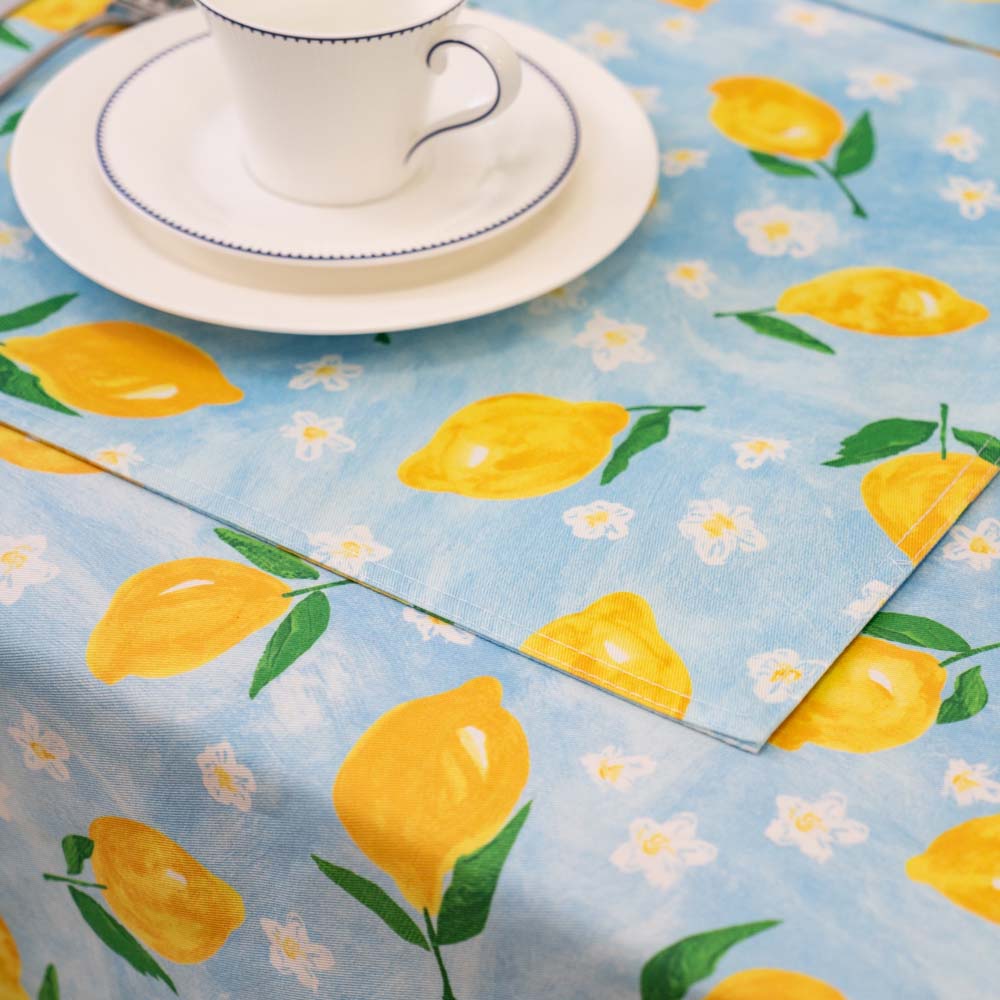 Summer Print Tablecloth 1