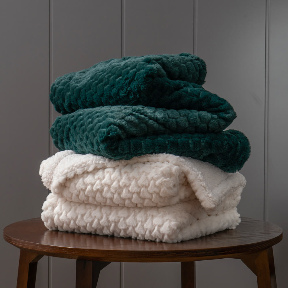 embossed minky fur blanket 6