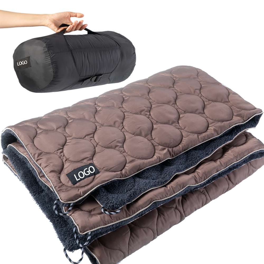 outdoor blanket9