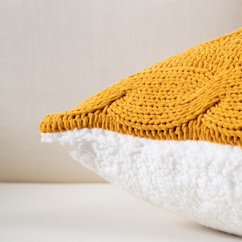 Cable Knitted Pillow Cushion 4