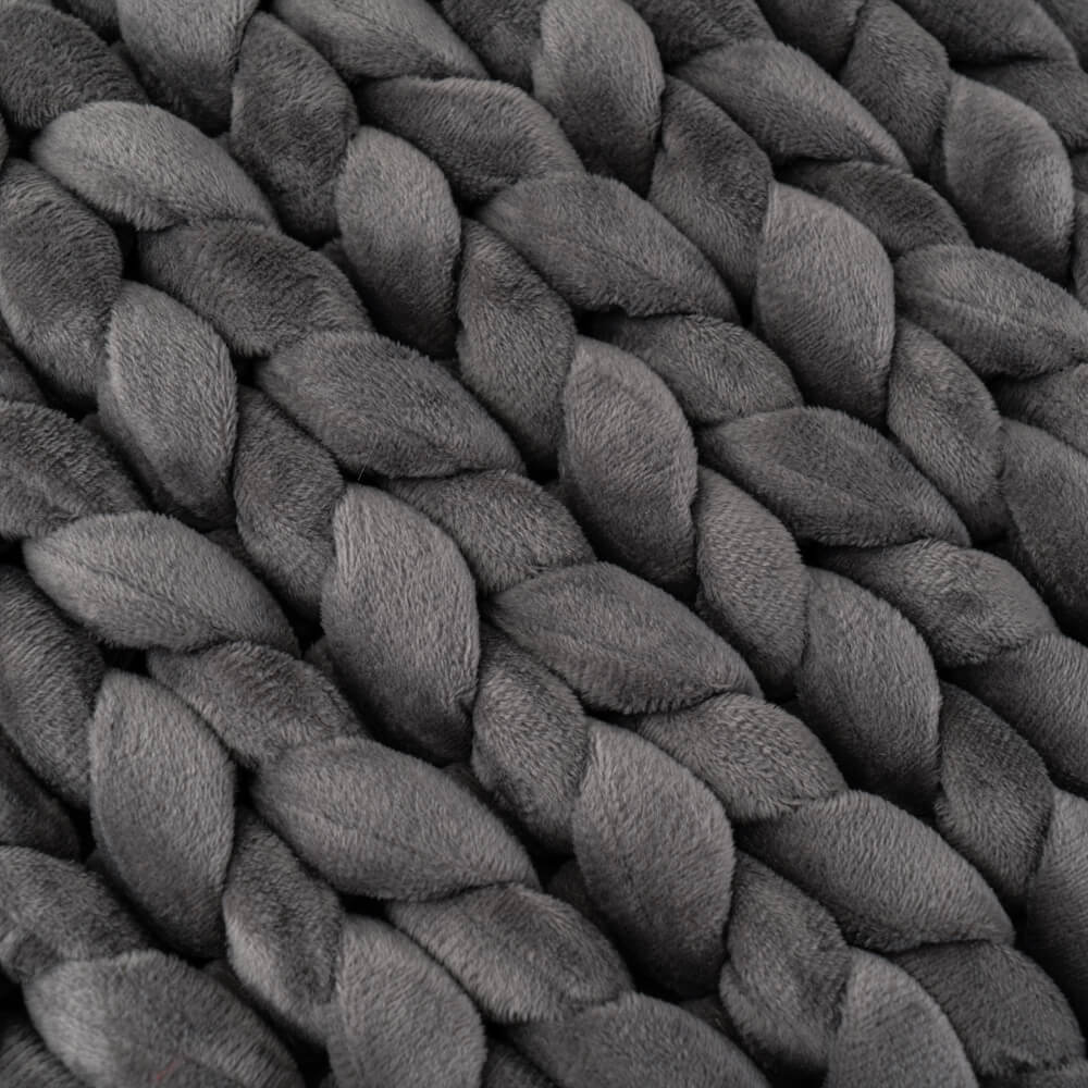 Wholesale Chunky Knitted Pillows 1