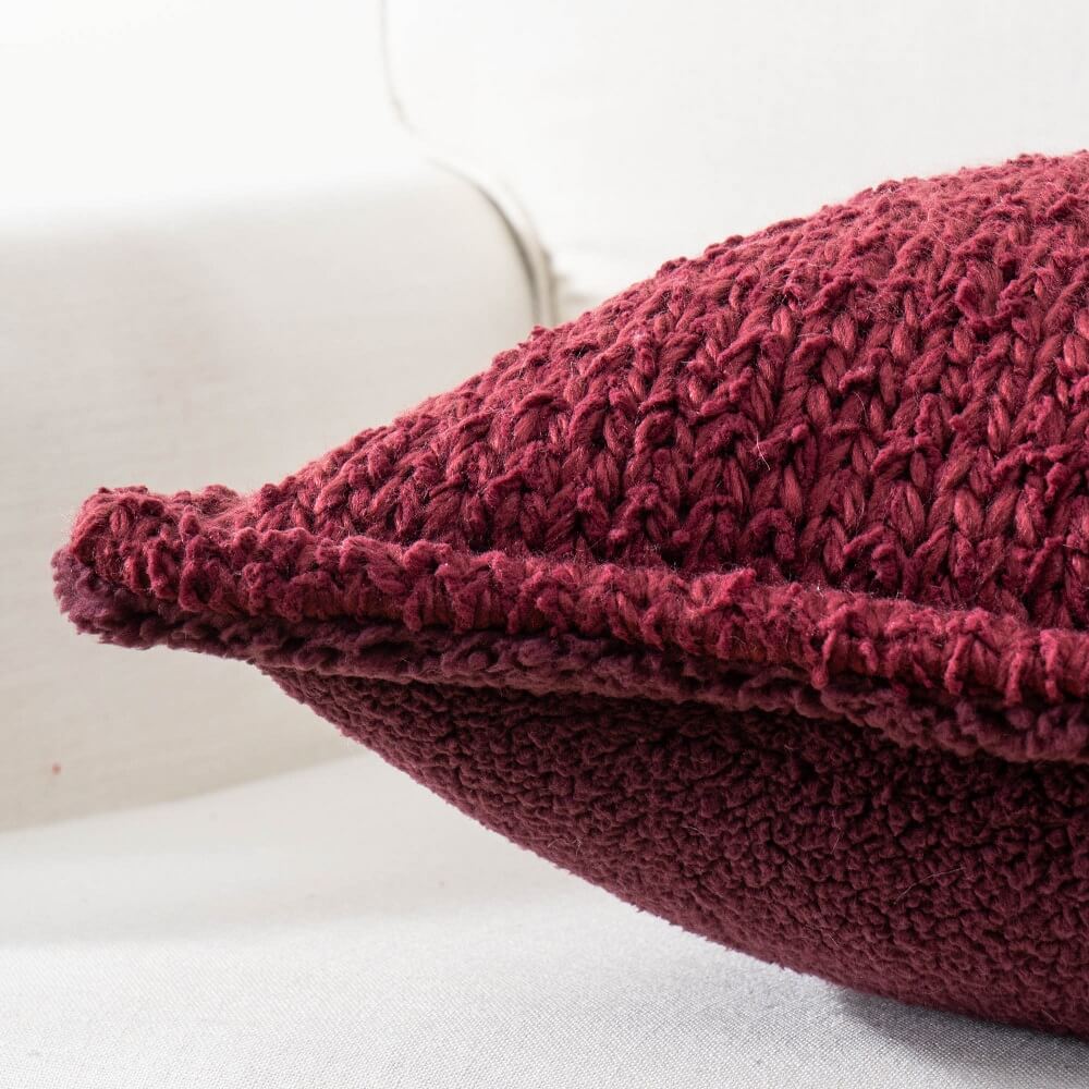 Soft Red Christmas Knitted Decorative Pillows 2