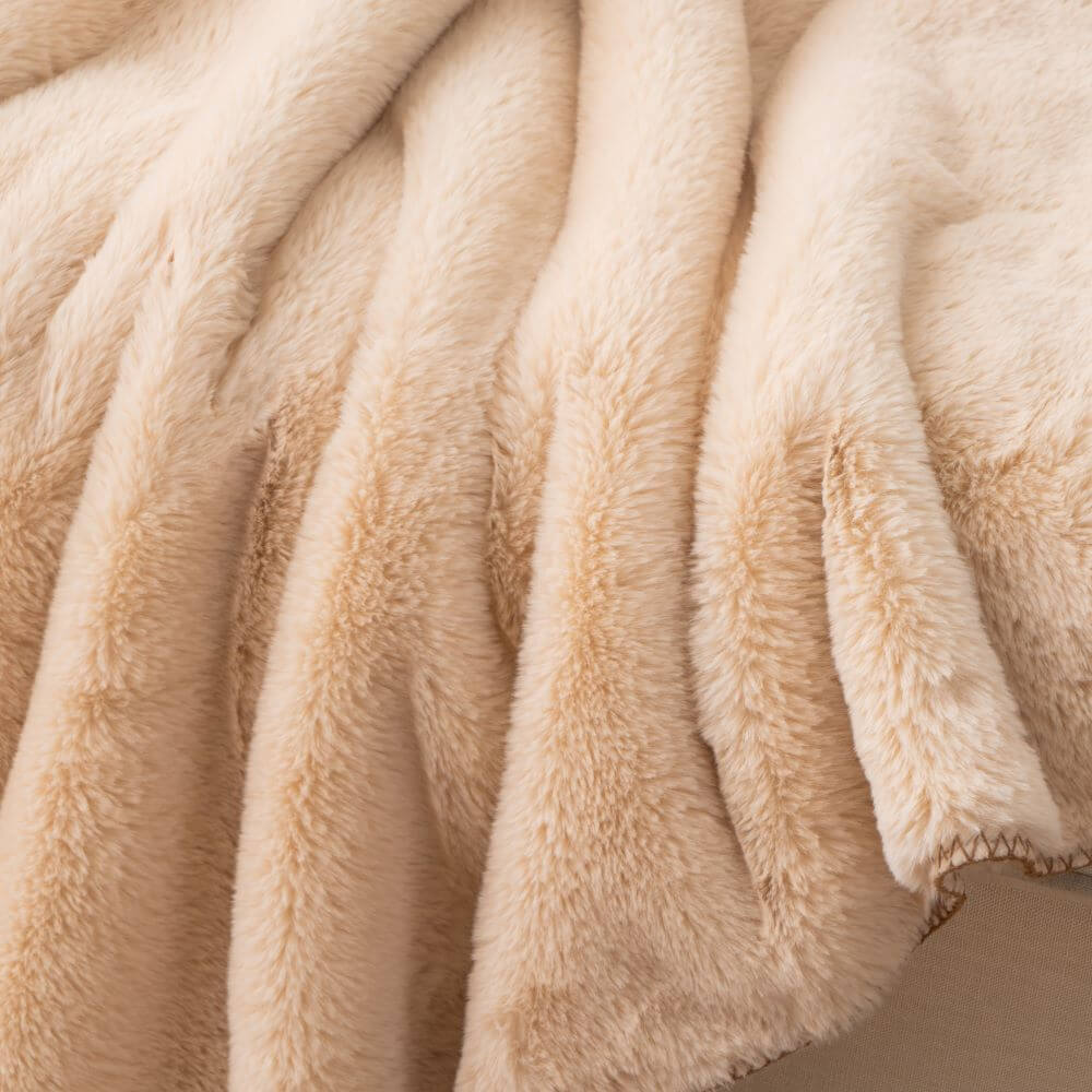 2 side Brushed Double sided Faux Fur Blanket 5