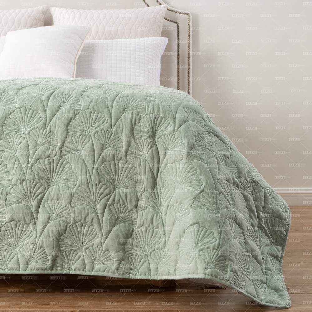 100 Organic Cotton Quilt 2