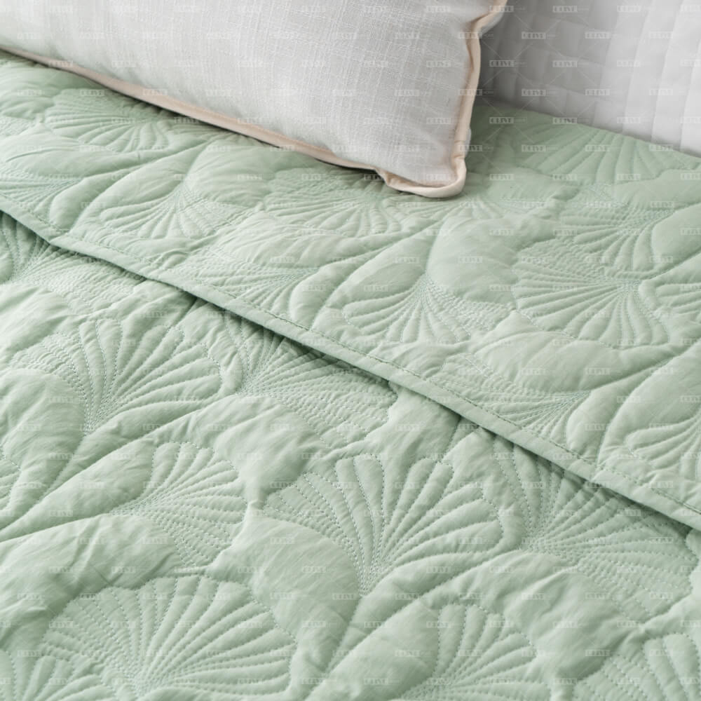 100 Organic Cotton Quilt 3