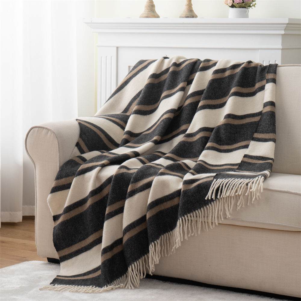 OEM Custom Wool Blanket 2