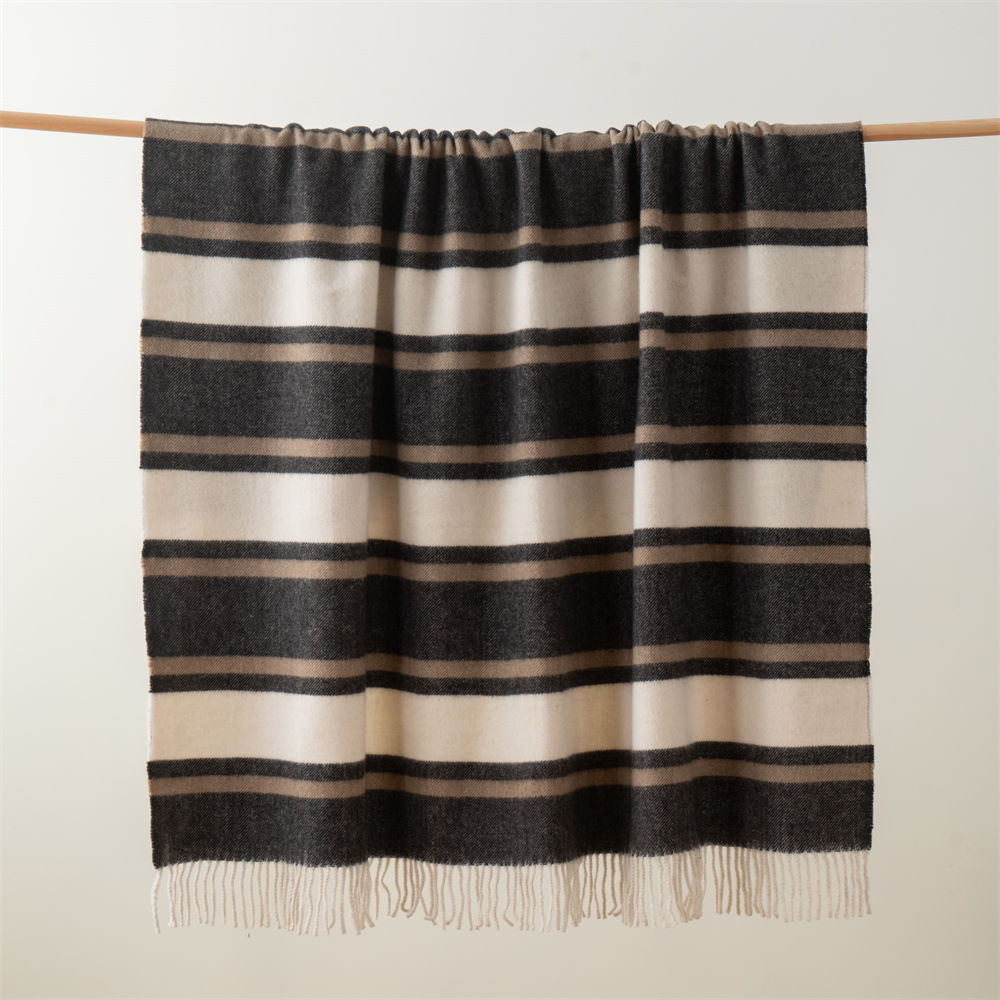 OEM Custom Wool Blanket 5