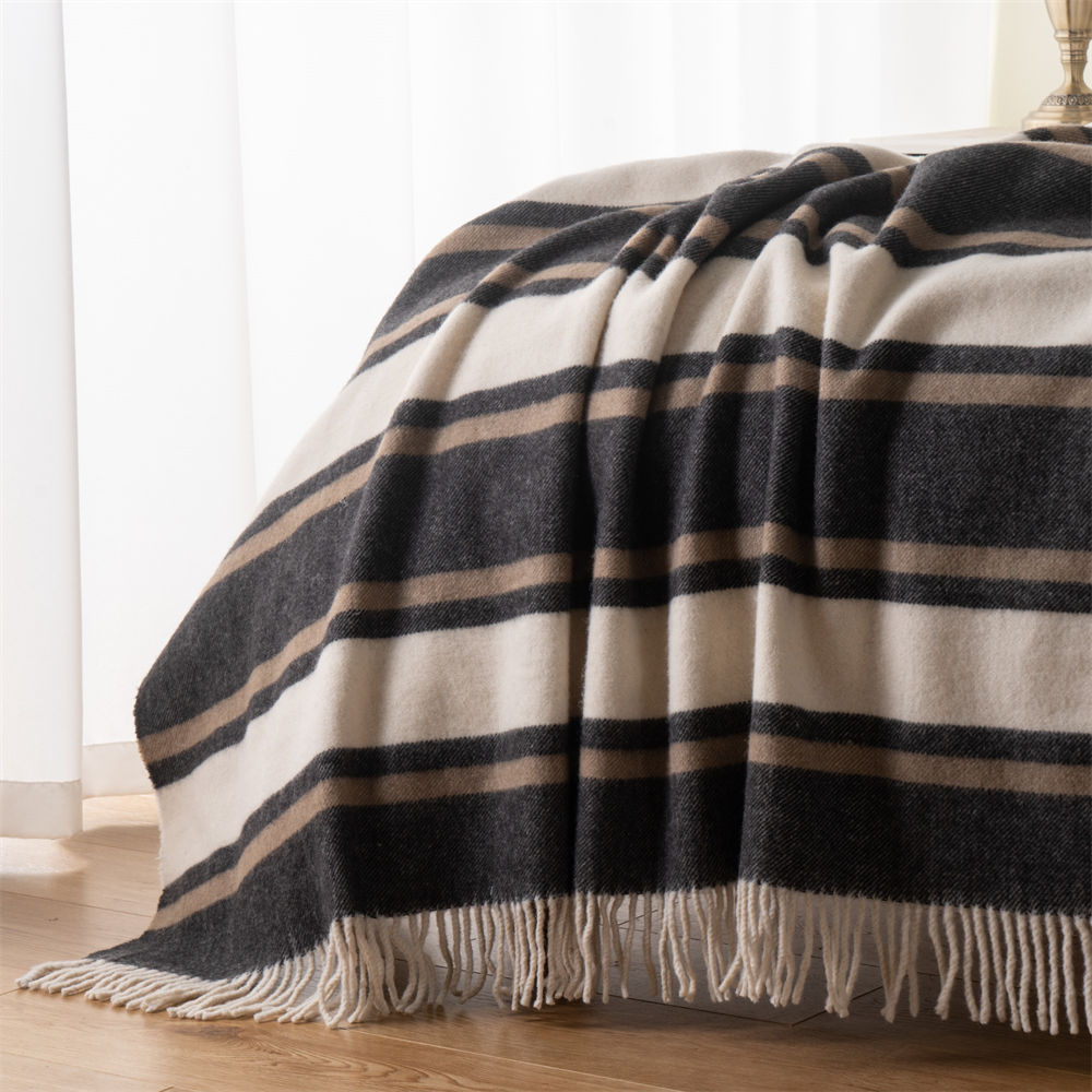 OEM Custom Wool Blanket 6