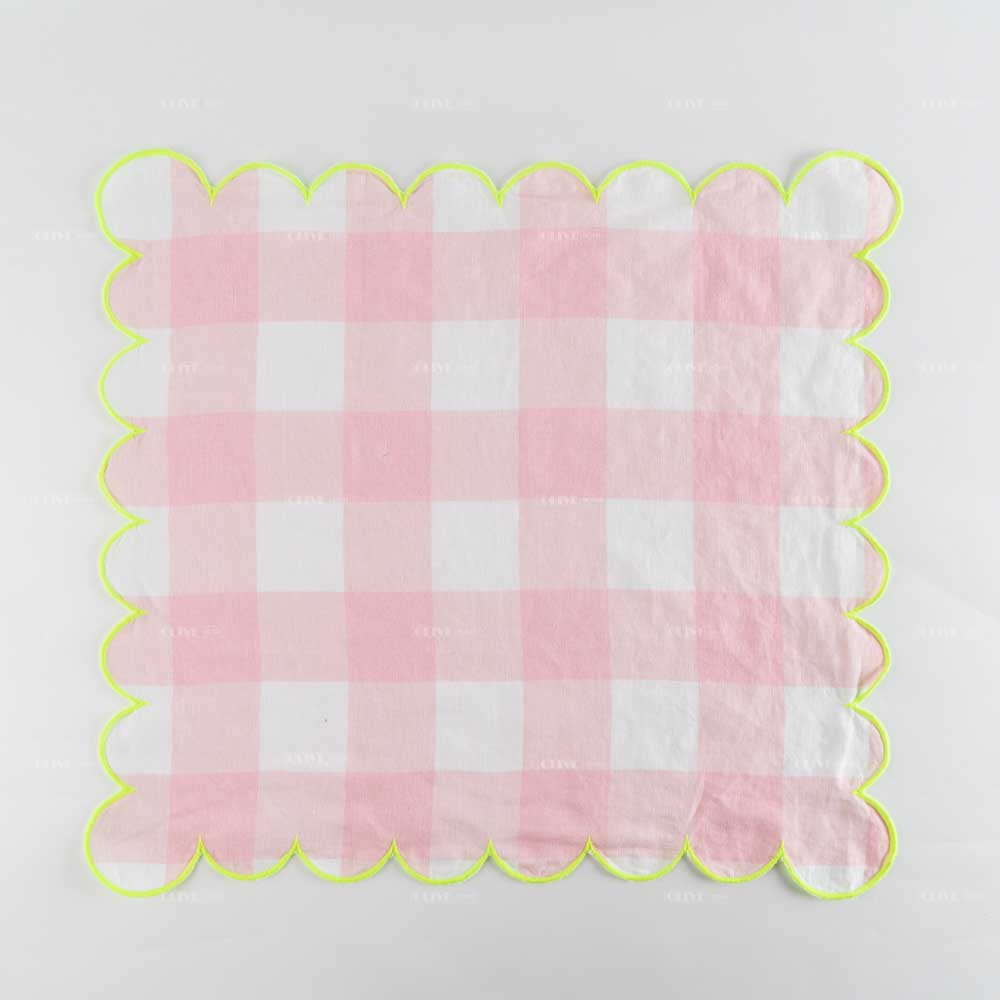 Scalloped Edge Linen Napkin 11