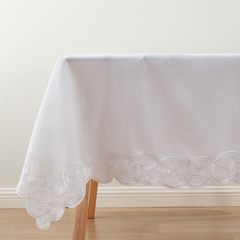 Side view showing the perfect drop and commercial-grade fabric quality of an embroidery tablecloth
