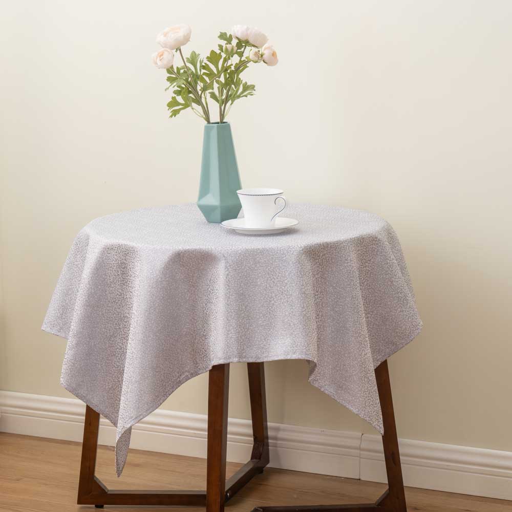 Damask Tablecloth 2