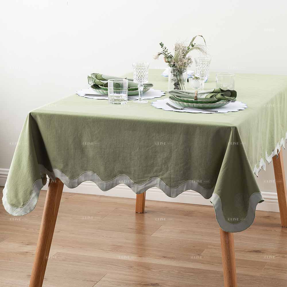 Scallop Tablecloth 7
