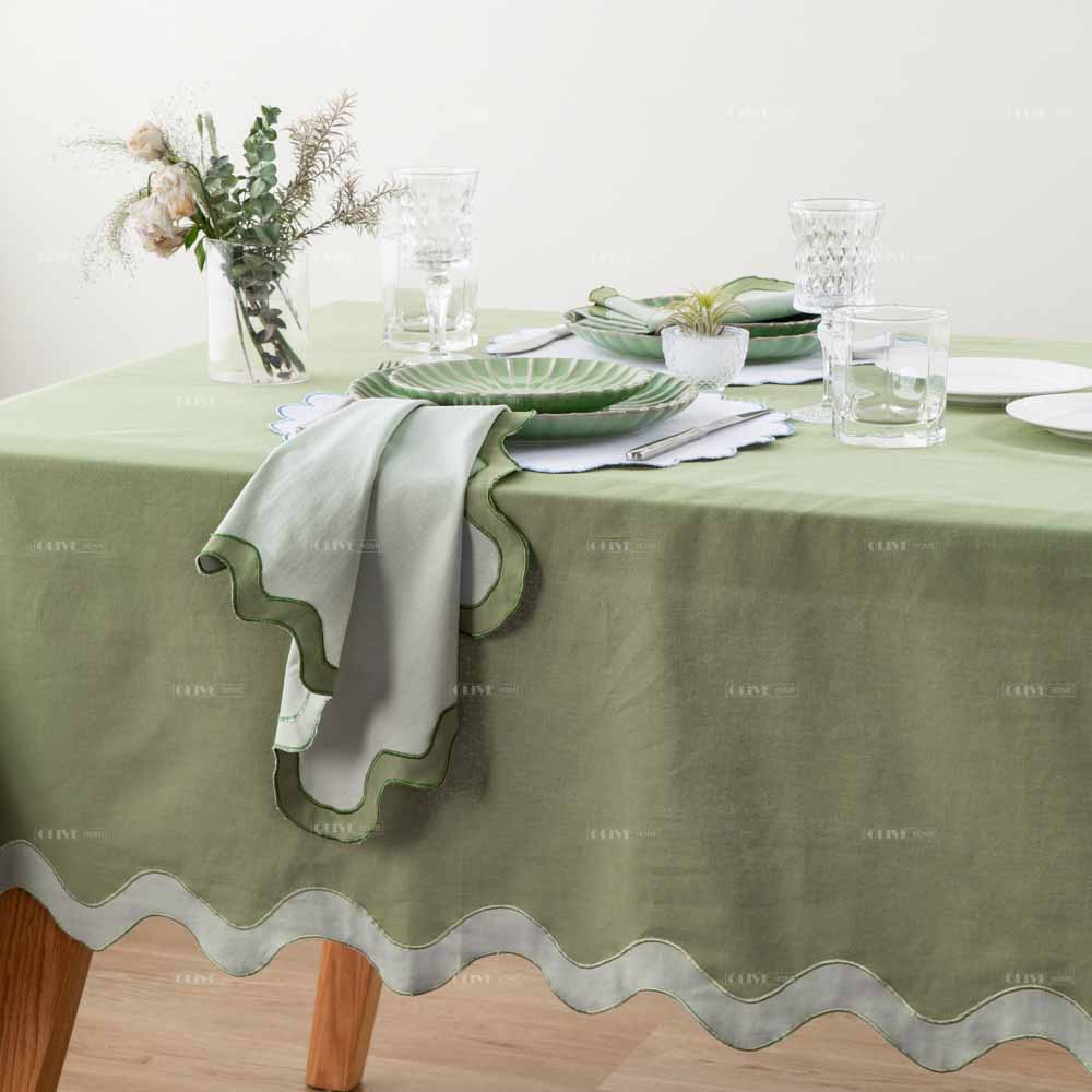 Scallop Tablecloth