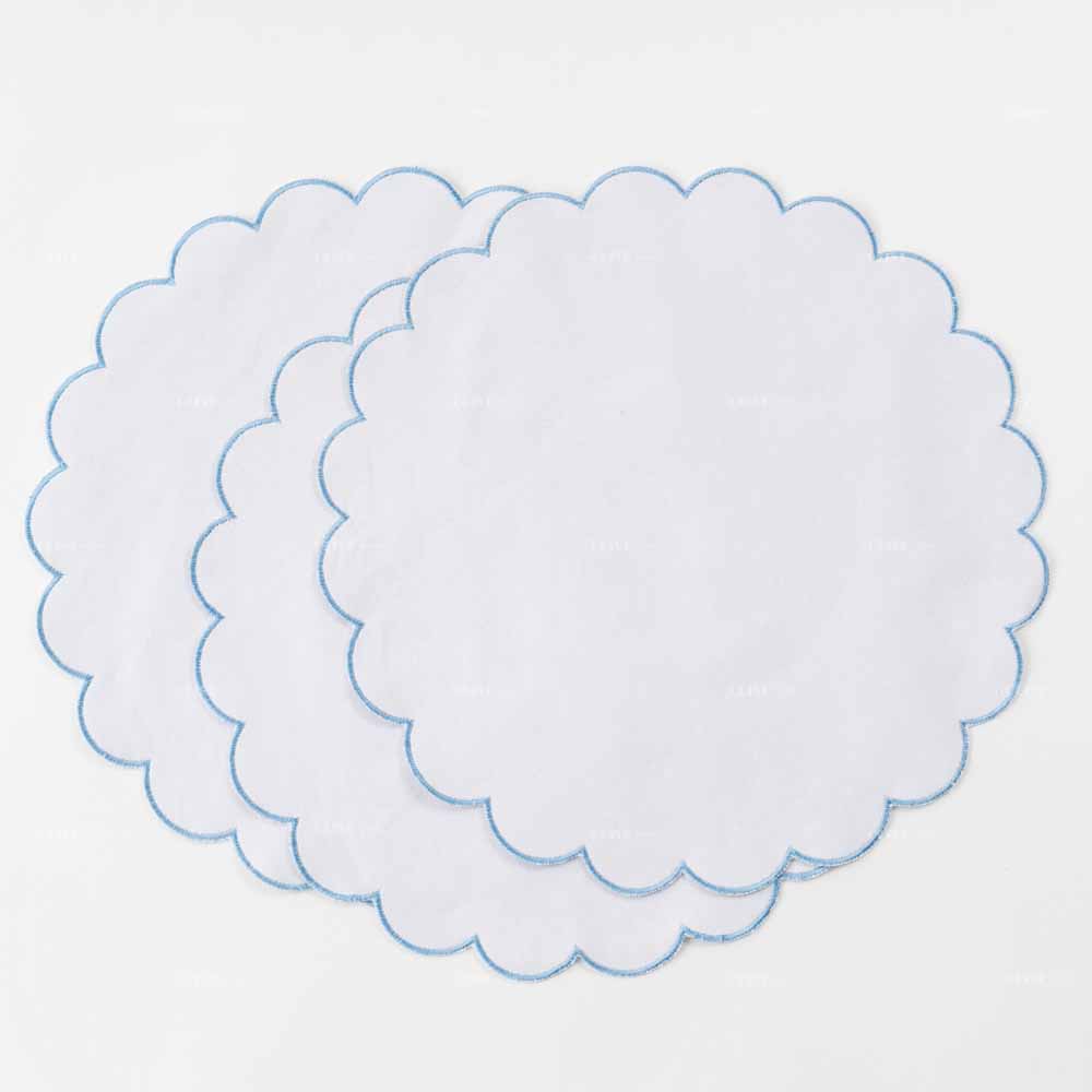 Scalloped Placemats