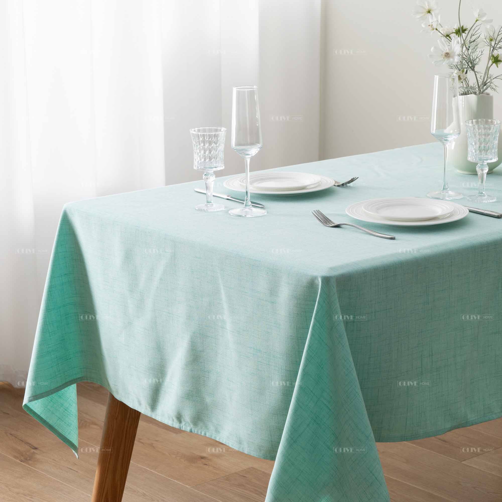 Linen look tablecloth 4