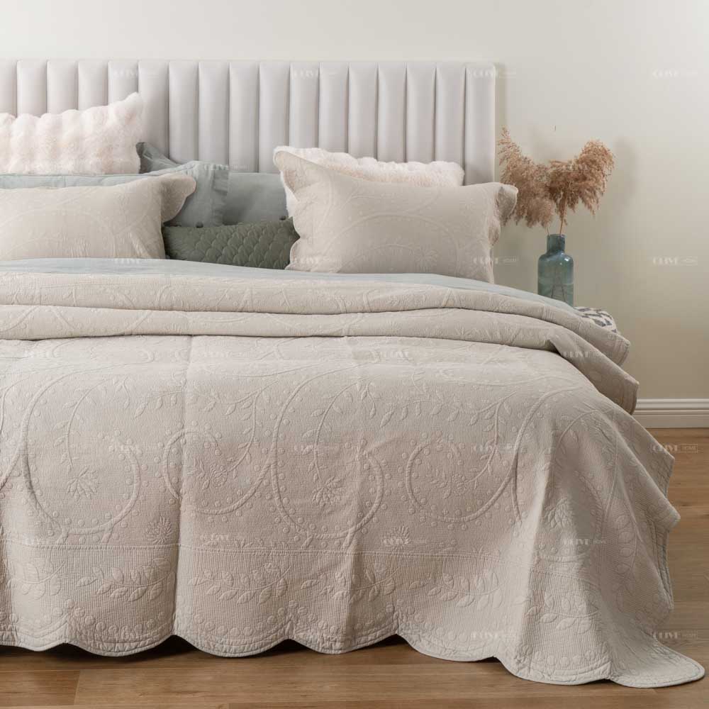 Beige cotton quilt 11
