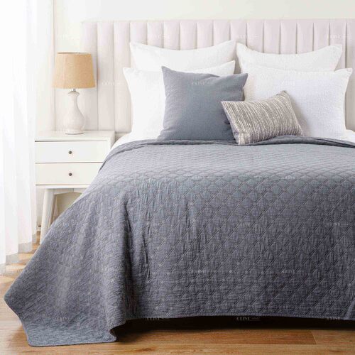 Microfiber bedspread 1