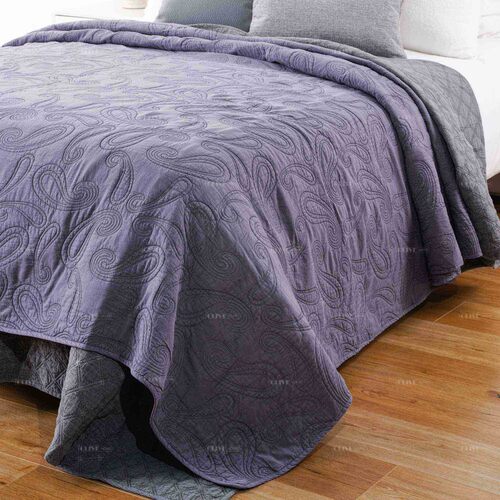 Microfiber bedspread 6