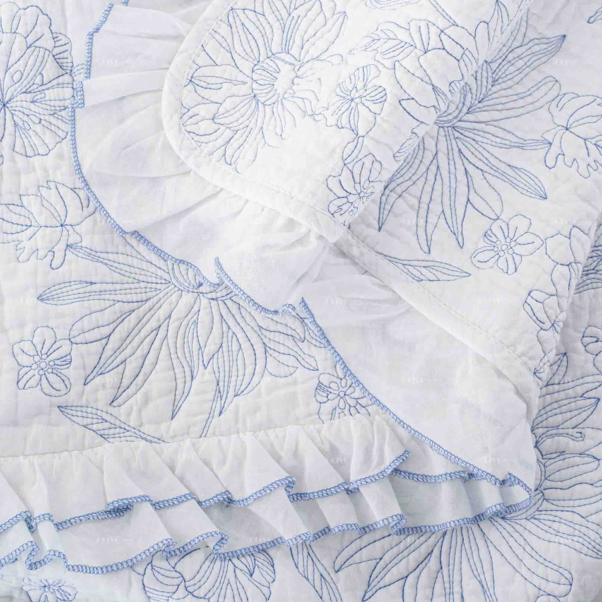 Ruffle Bedspread 15