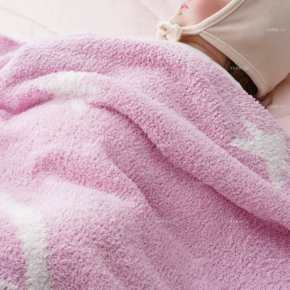 Cute Jacquard Bunny Microfiber Baby Blanket 2