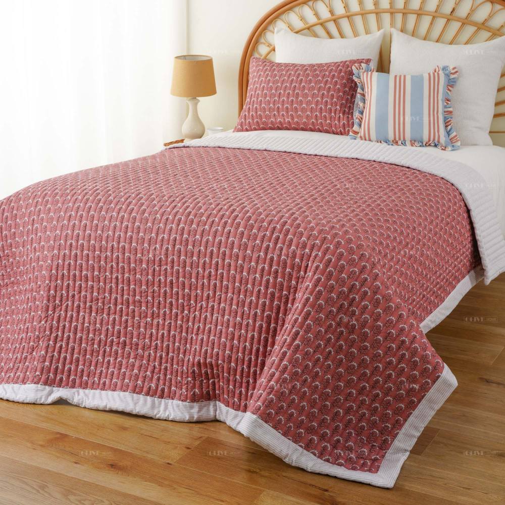 Printed brushed microfiber bedspread 6