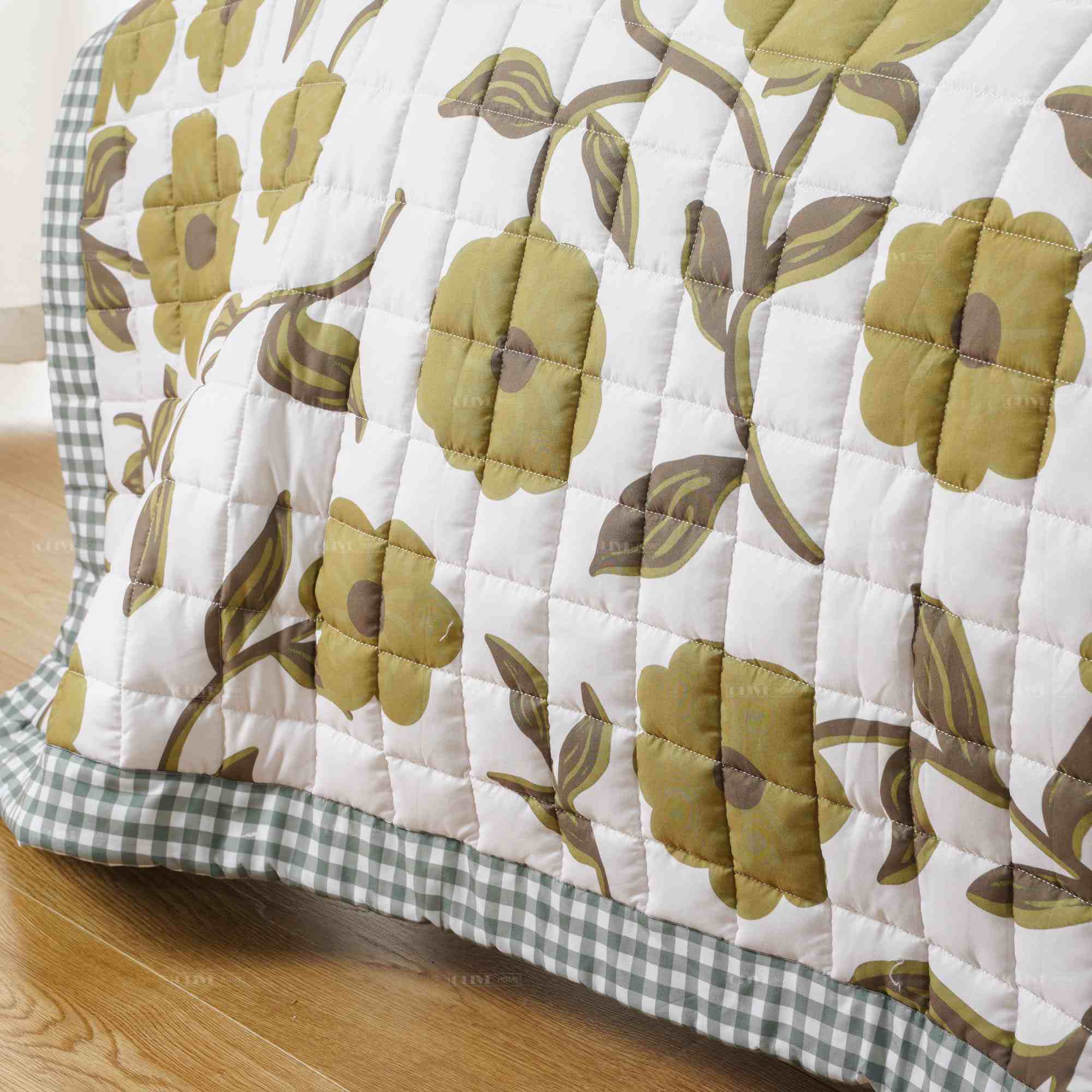 Brushed microfiber bedspread 6