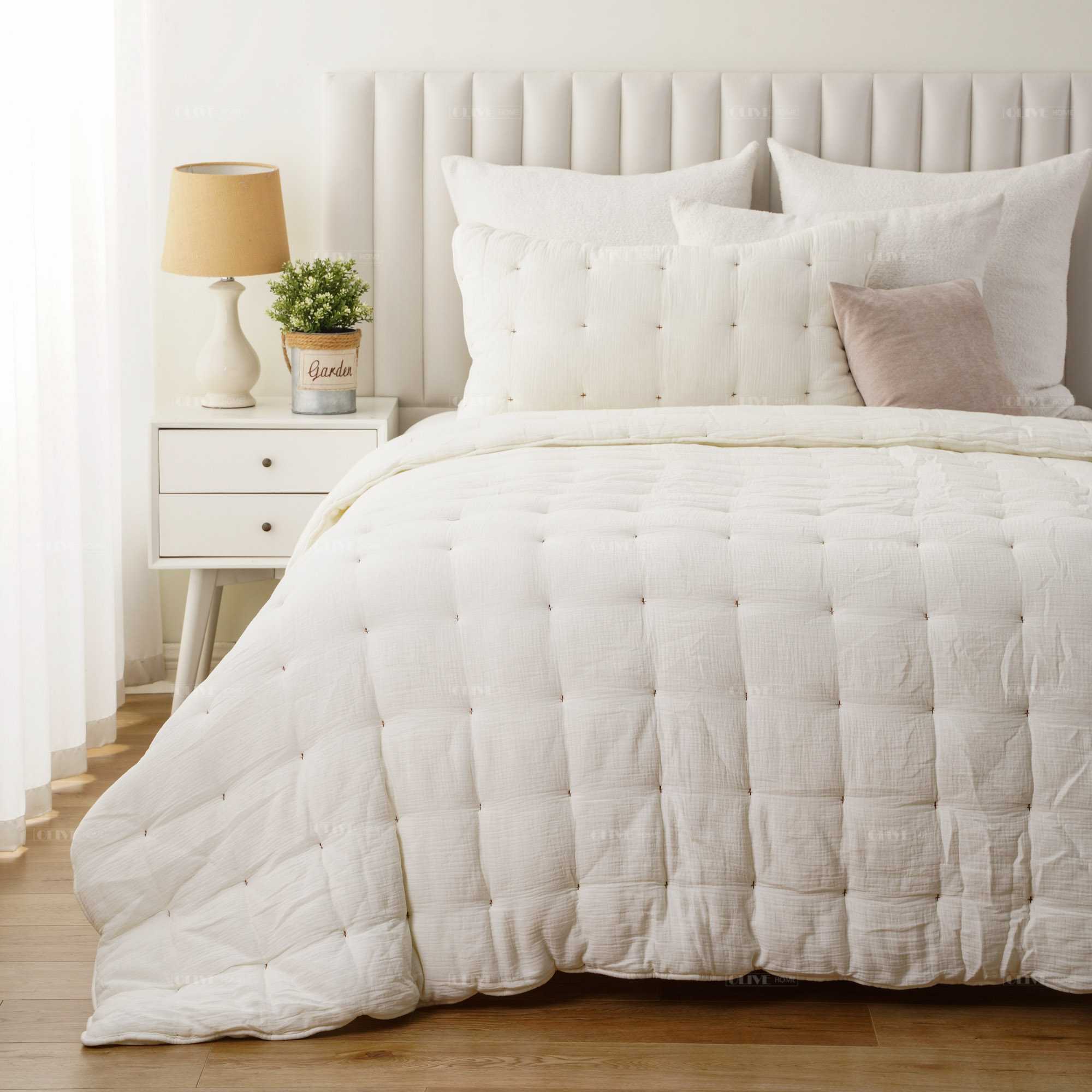 Cotton gauze quilted bedspread 1