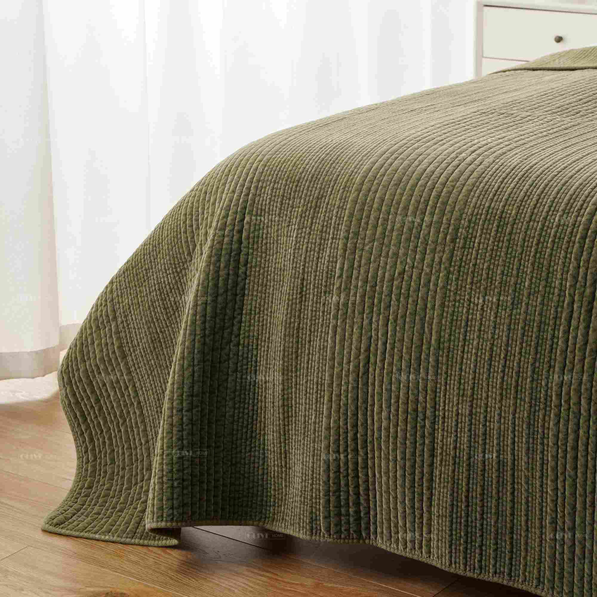 Cotton velvet quilted bedspread 13