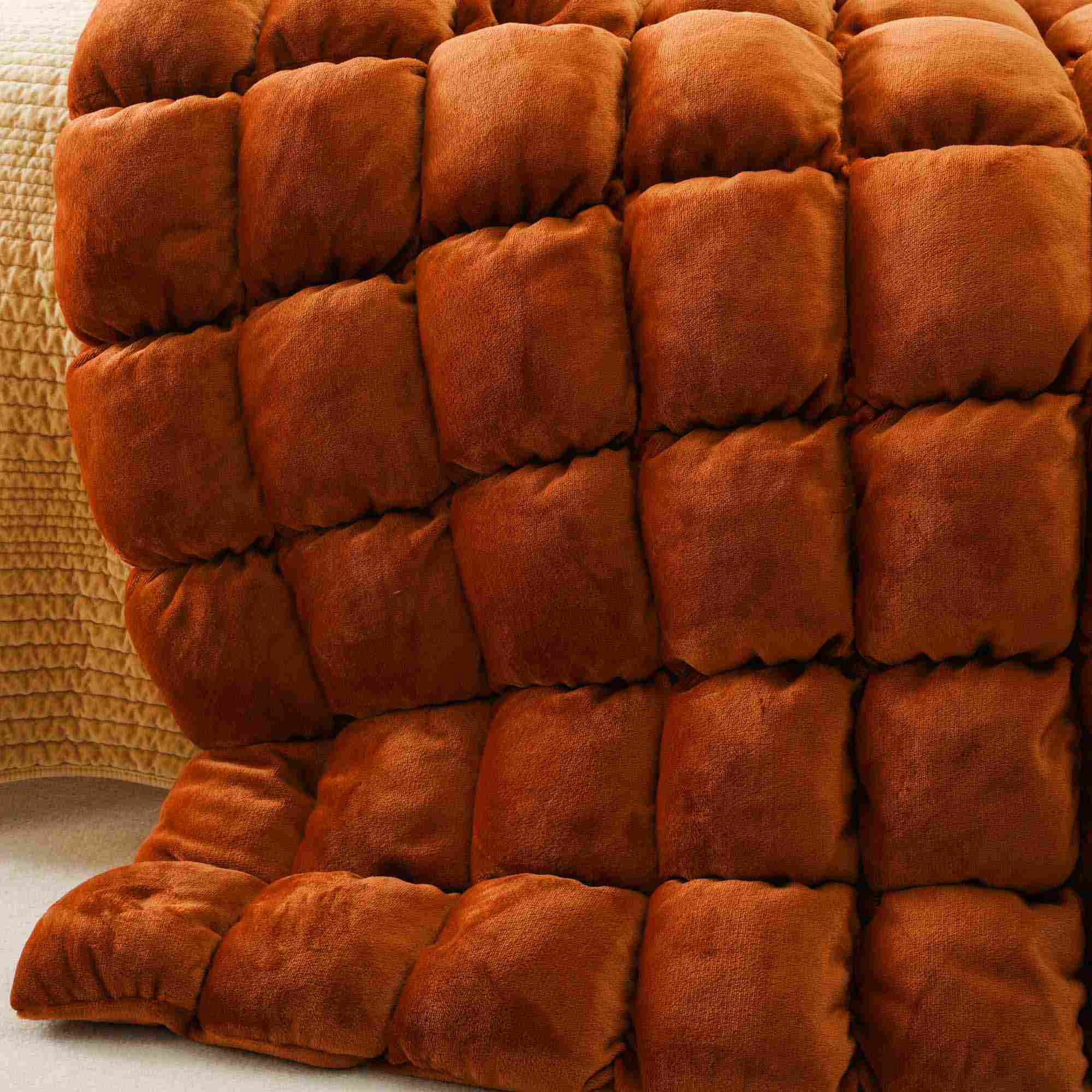 Fluffy Bubble Comforter 6