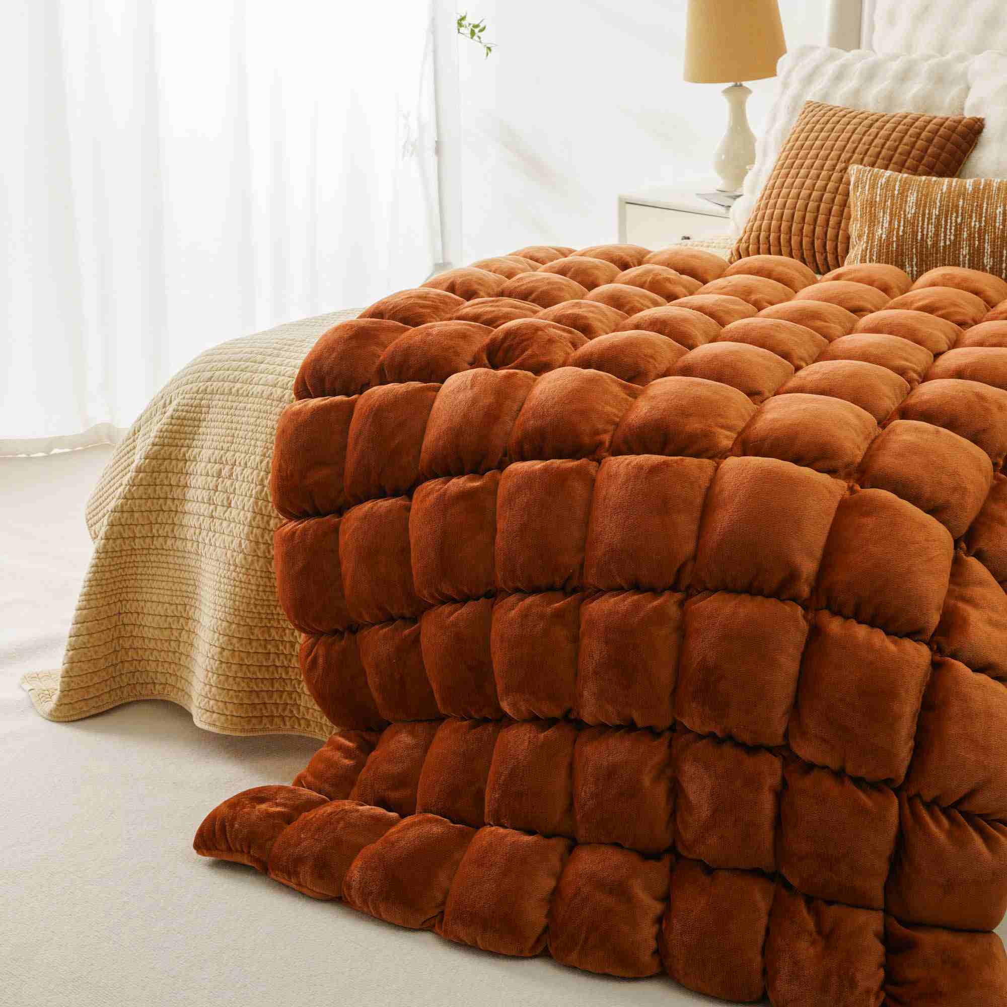 Fluffy Bubble Comforter 7