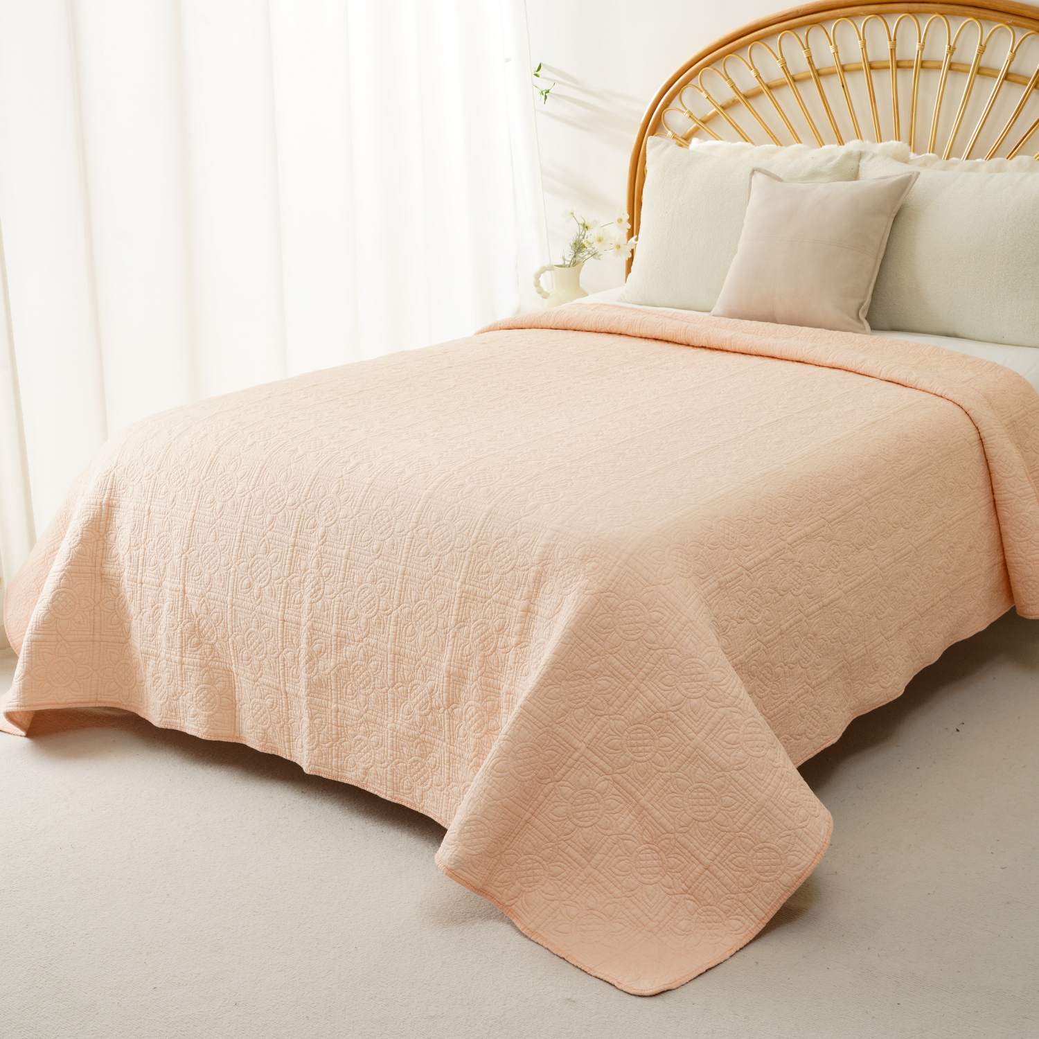 Matelasse Cotton Quilted Bedspread 11 Matelasse Cotton Quilted Bedspread 11