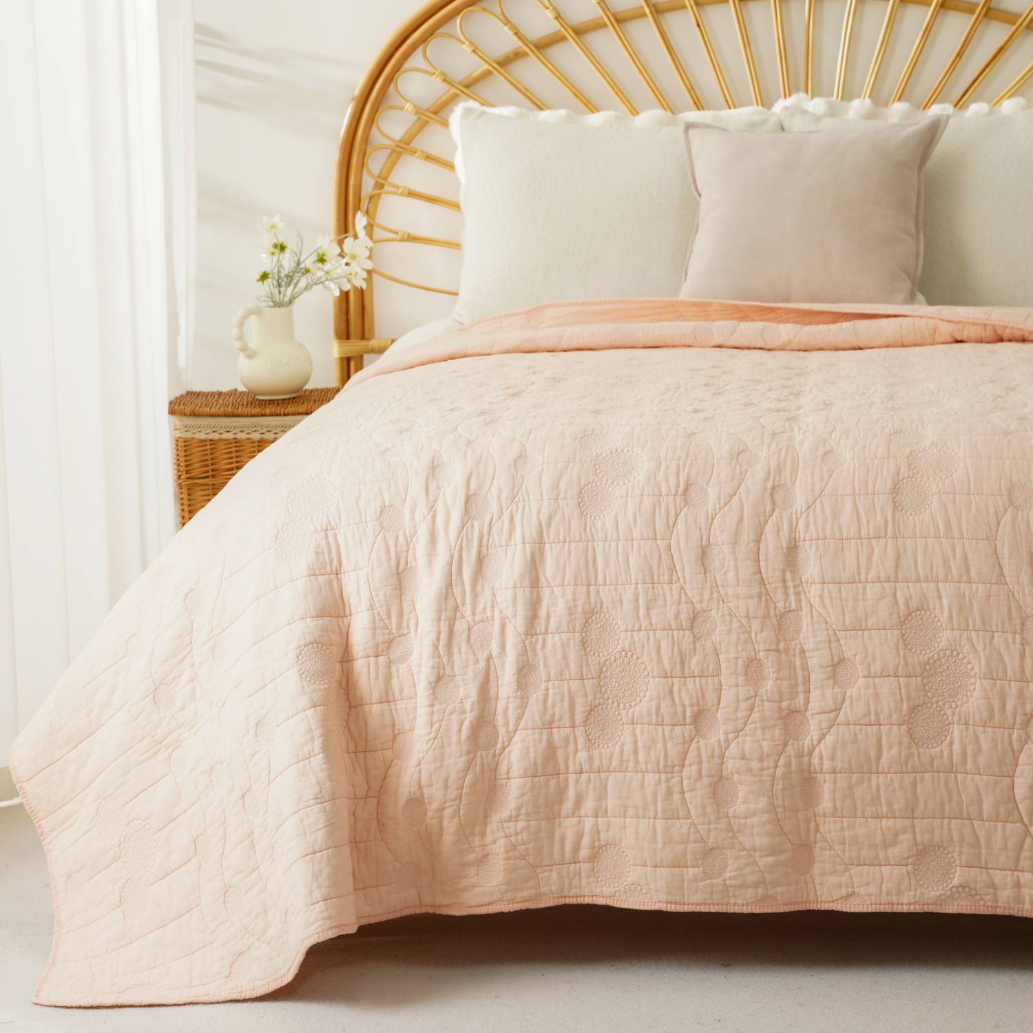 Matelasse Cotton Quilted Bedspread 2 Matelasse Cotton Quilted Bedspread 2