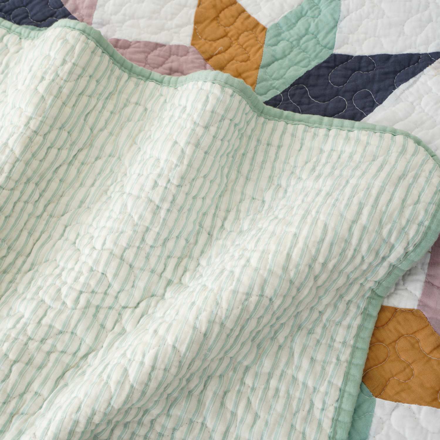 Patchwork Cotton Quilted Bedspread 7 Patchwork Cotton Quilted Bedspread 7