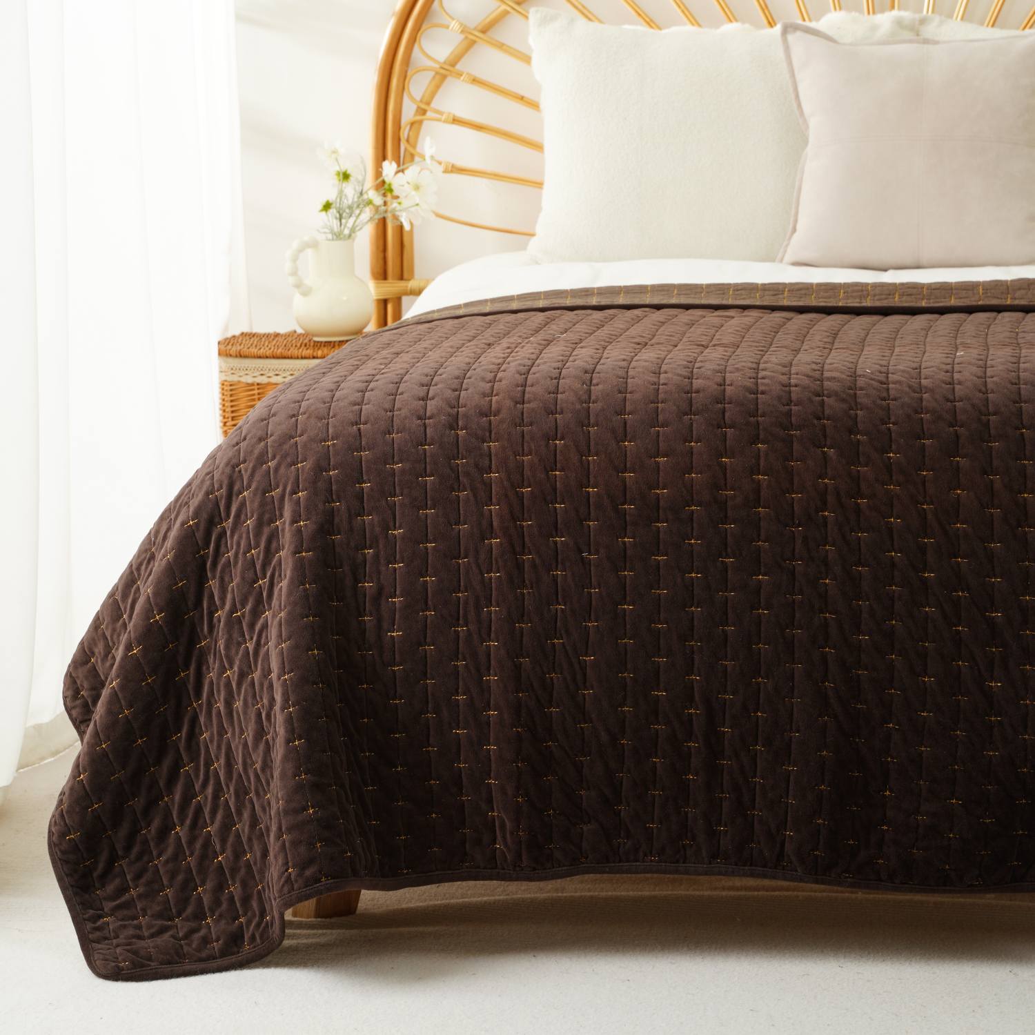 Velvet quilted throw 2